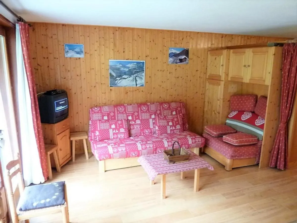 Studio Central Avec Piscine Et Parking A Saint-Jean-D'Aulps - Fr-1-573-88